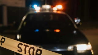 Hombre armado con cuchillo es abatido por policías en aeropuerto de St Louis.jpg