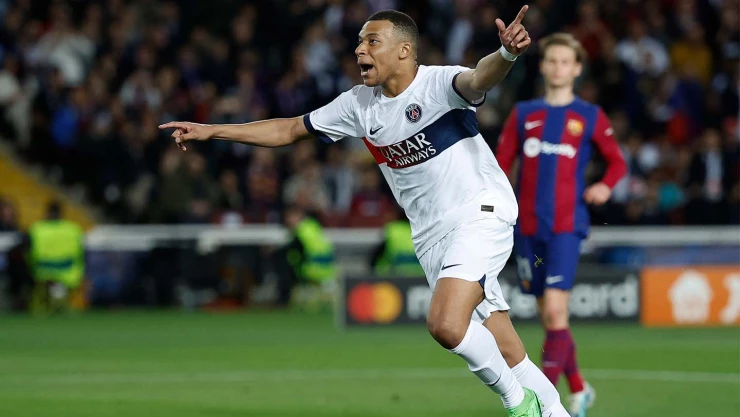 Kylian Mbapp&eacute; celebra con el PSG
