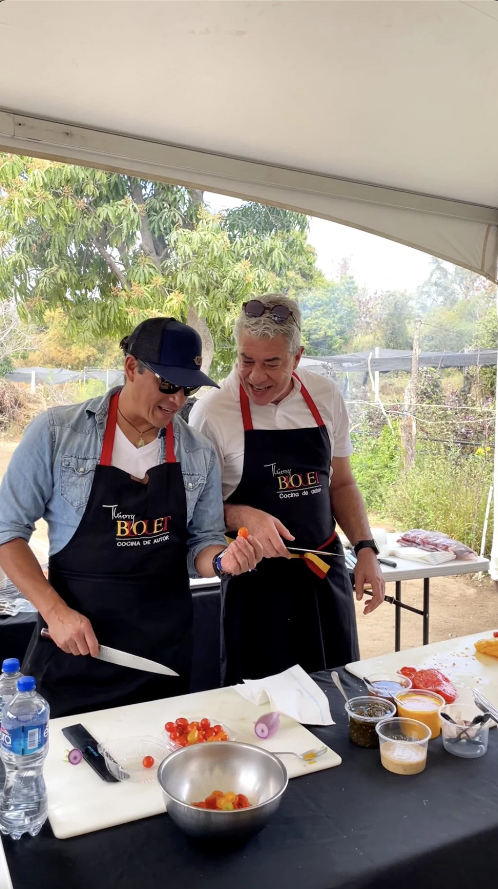 relish the heritage chefs Carlos Gaytán y Thierry Blouet cocinando