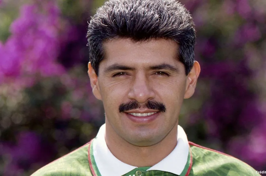 6 futbolistas mexicanos en España delanteros.jpg