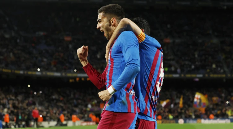 Ferran Torres con Barcelona