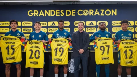 America presenta a sus refuerzos