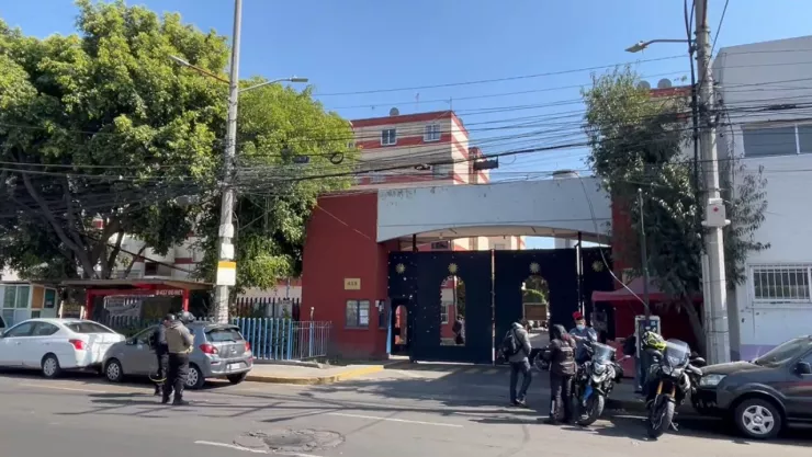 CDMX: Muere una madre de familia tras intoxicación de su familia en Azcapotzalco