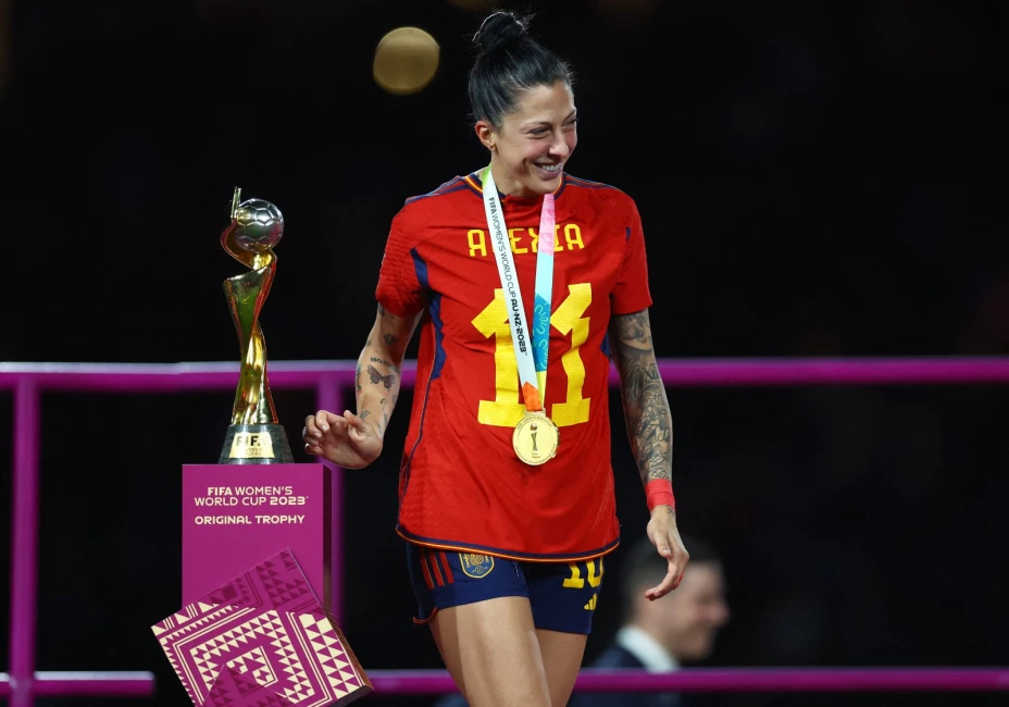 JENNI HERMOSO MUNDIAL FEMENIL 2023