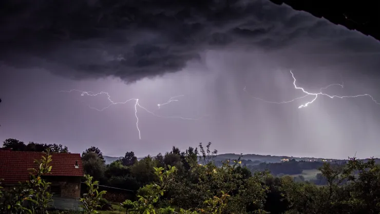 ¿A qué hora se pronostican lluvias fuertes en Aguascalientes hoy 27 de julio 2025