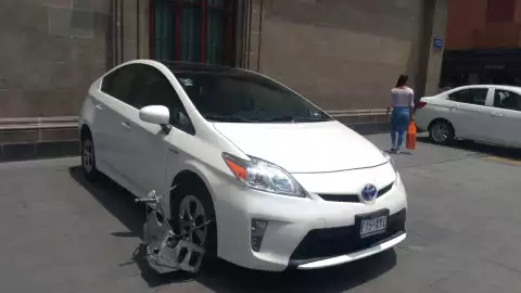 AUTO ARA&Ntilde;A.jpg