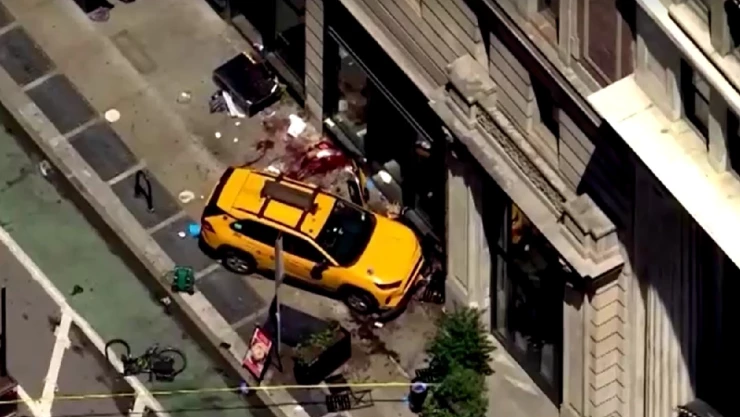 Nueva York taxi peatones heridos
