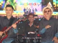 Todo mundo se puso a bailar con Los Toches