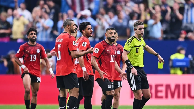 ÚLTIMA HORA: Egipto presentó una denuncia a la FIFA por el partido contra Argentina y exigió que excluyan al árbito del Mundial 2026
