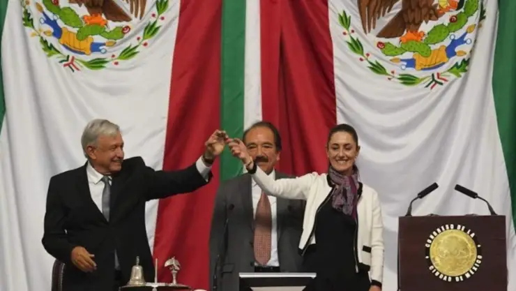 claudia-celebra-2-años-amlo.jpg