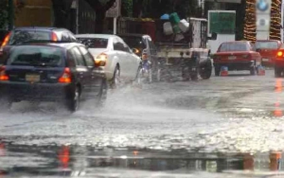 Persistirán lluvias en el Valle de México