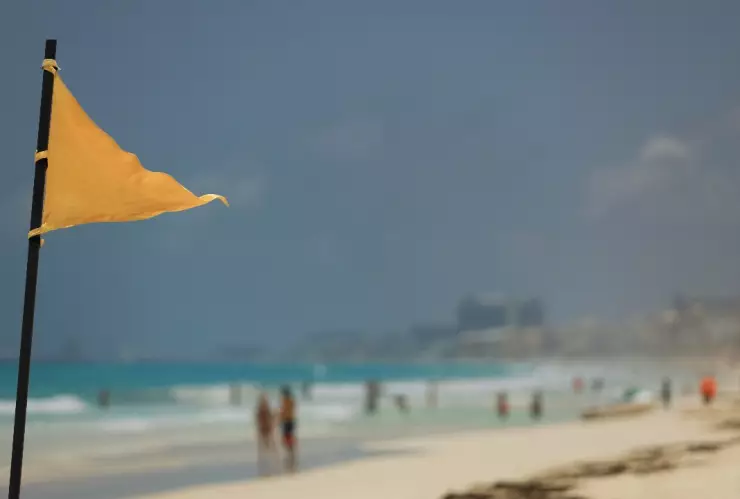 Cancelan-clases-por-la-llegada-del-huracán-Beryl-a-estas-regiones-de-México