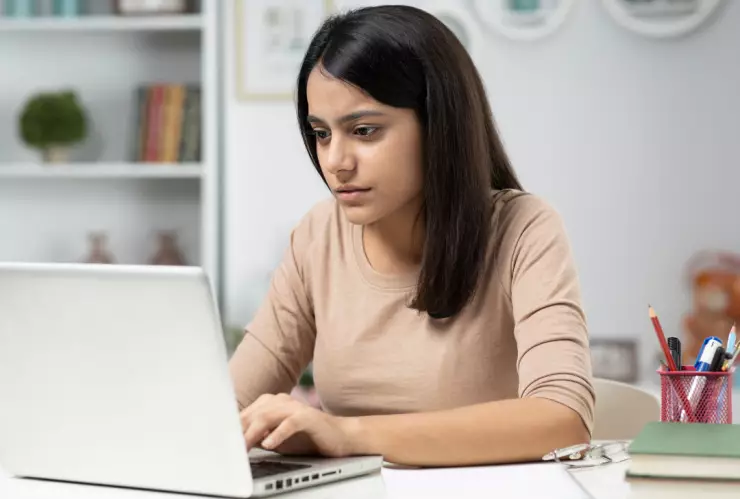 La advertencia para beneficiarios de la Beca Benito Juárez sobre los pagos de septiembre