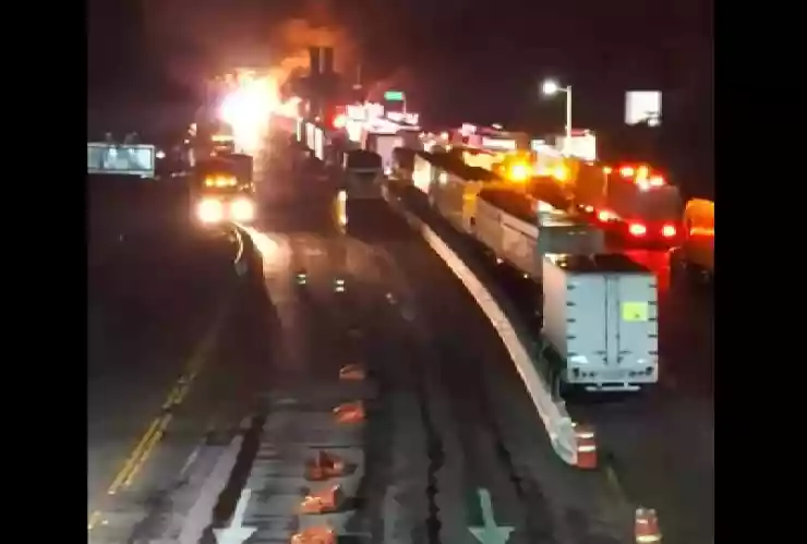 FOTOS_ Tráiler se INCENDIÓ en la Champotón - Campeche tras fuerte accidente