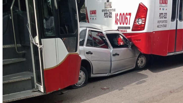 accidente vial en el centro histórico de querétaro