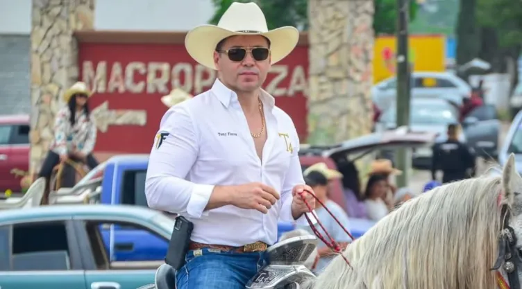 Tony Flores en Coahuila