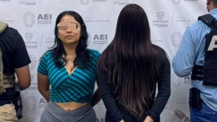 Una mujer de 42 años y una adolescente de 17 fueron detenidas durante un cateo realizado por la Agencia Estatal de Investigación en la colonia Rancho Anapra, en Ciudad Juárez.