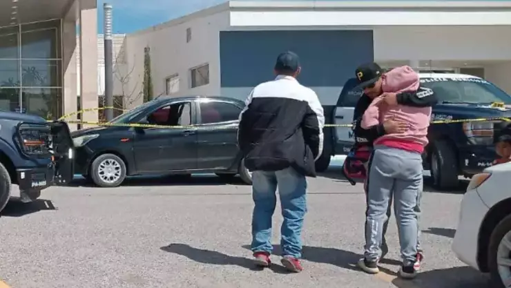 Muere mujer traslado en taxi