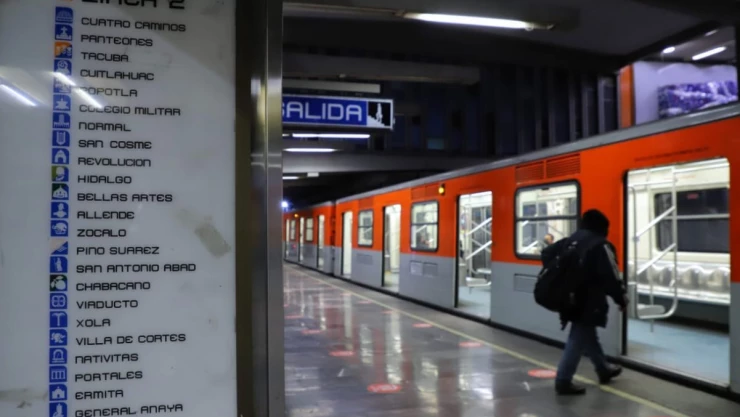 Grupo Firme en el Zócalo: Horario y estaciones cerradas del Metro CDMX