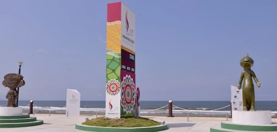 Veracruz: centro continental por tres semanas