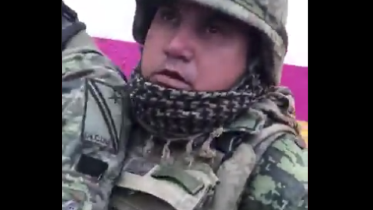 Militares retenidos