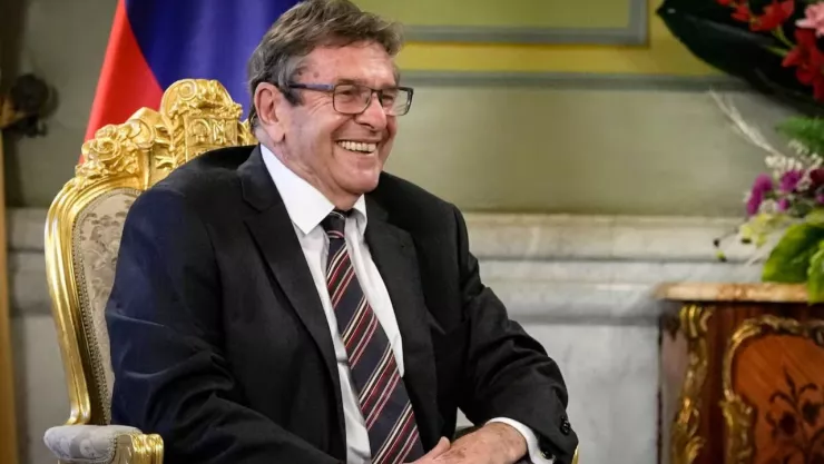 Chile sin embajada en Venezuela: Tensa relación de Maduro con Boric