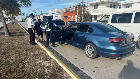 Doble accidente en el Boulevard Colosio en Cancún HOY 23 de julio de 2025