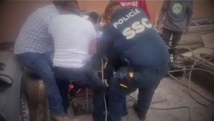 Rescate en el Ajusco: Tres trabajadores se intoxican dentro de una cisterna