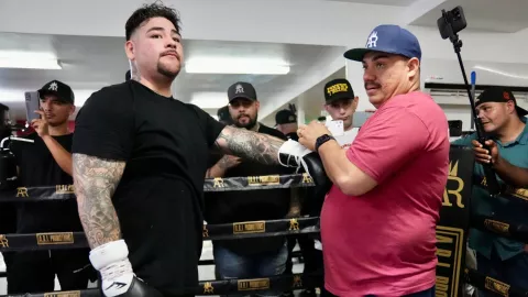 Andy Ruiz en entrenamiento para pelea ante Luis Ortiz