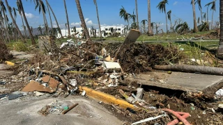 basura huracán otis