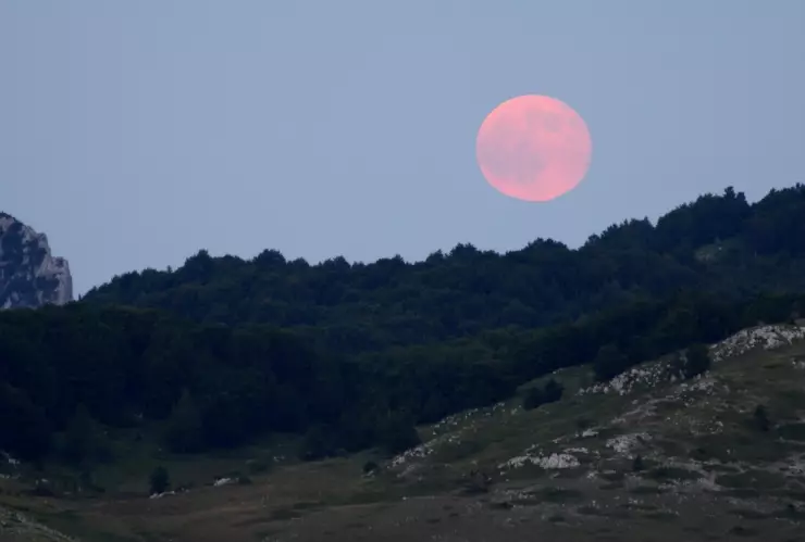 Qué significa la Luna llena rosa de abril para tu signo del zodiaco
