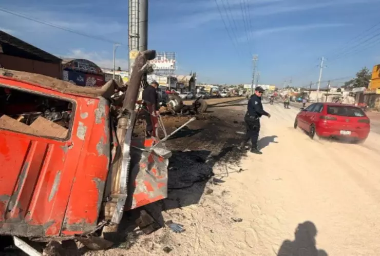 Tulancingo, Hidalgo: Tractocamión sin frenos provoca trágico accidente sobre carretera México-Tuxpan