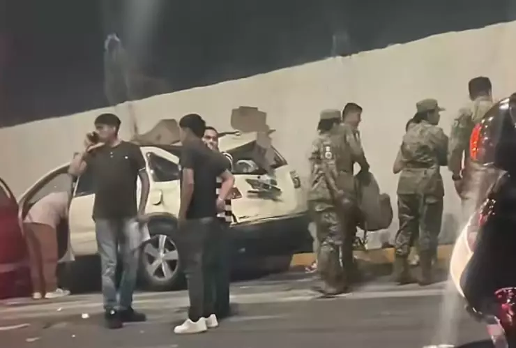 autopista-mexico-toluca-reapertura-personas-soldados-vehiculos-puertas-abiertas