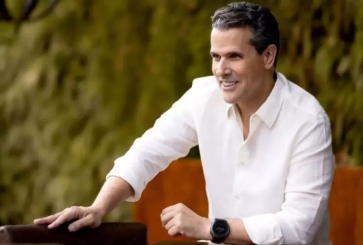 ¡Marco Antonio Regil llega a TV Azteca! Este será su nuevo proyecto