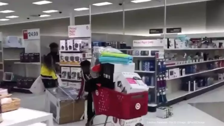 saqueos minneapolis.jpg