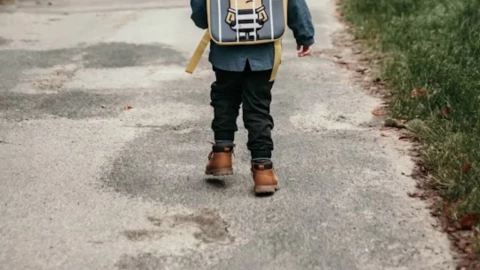 A niño le dolía la garganta, horas después lo hallan sin vida: esto se sabe
