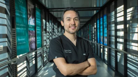 Dr. Roberto Galaso Trujillo