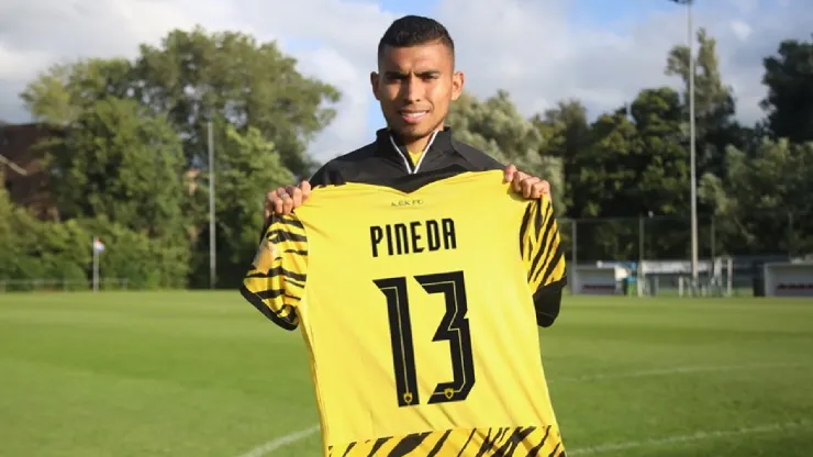 Orbelín Pineda, AEK Athens, Grecia, almeyda, Celta de Vigo