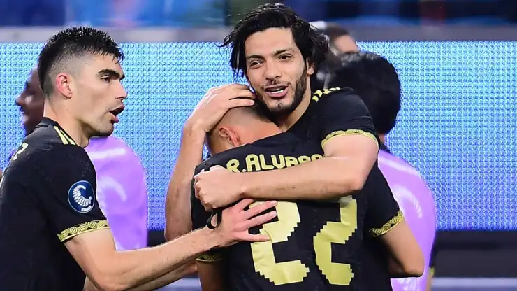 Raúl Jiménez Piojo Alvarado fuera del México vs Australia ni a la banca
