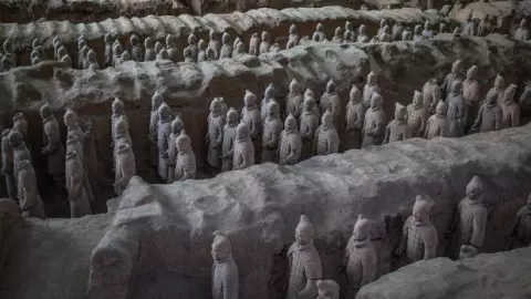 guerreros-de-terracota.jpg