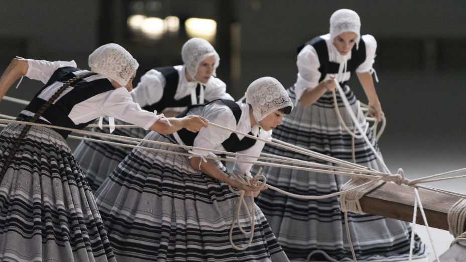 Espectáculo “Sonoma”