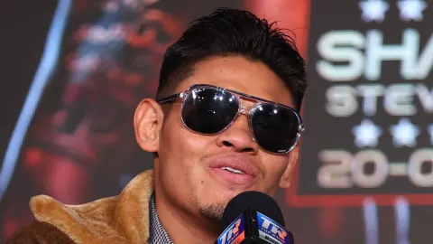 Emanuel Vaquero Navarrete pelea Robson Conceicao boxeo