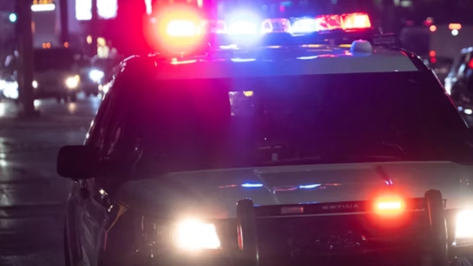 Hallan a hombre herido por arma blanca y de fuego en la 3 de Octubre 
