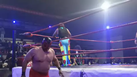 luchador Canek el pr&iacute;ncipe maya