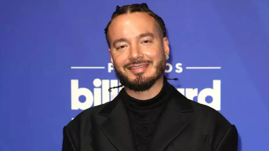 J Balvin.jpg