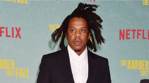 Jay-Z es acusado de abuso sexual junto a Sean Didddy Combs