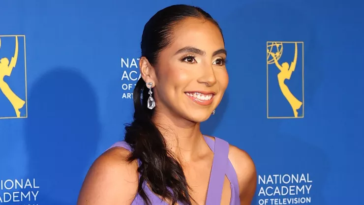 Diana Flores durante los Sports Emmy Awards 44.jpg
