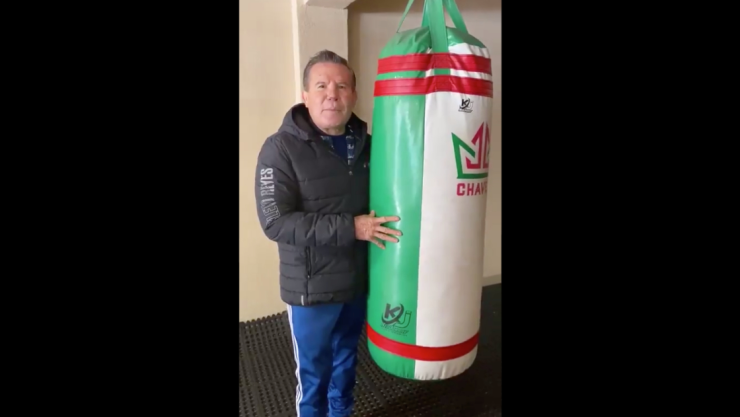 Julio César Chávez recuerda su primera derrota profesional.