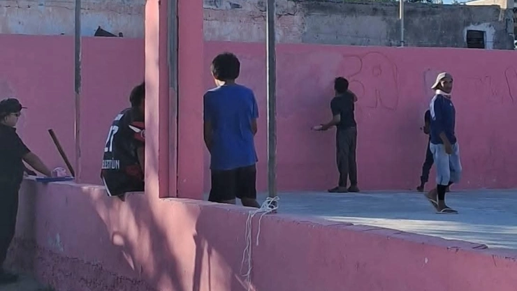 Este fue el castigo que recibieron los grafiteros de Celestún, Yucatán
