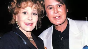 Silvia Pinal diseñador.jpg